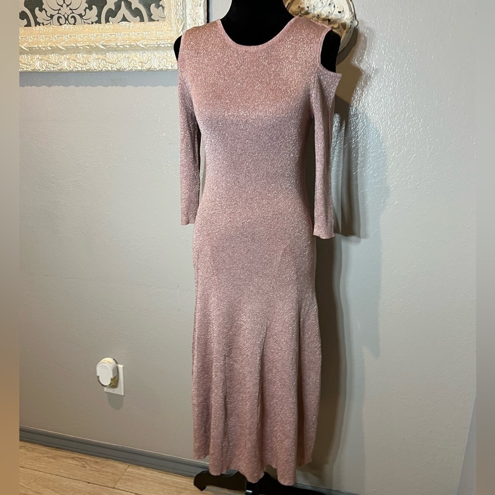 Elegant metallic Pink Cold Shoulder Dress